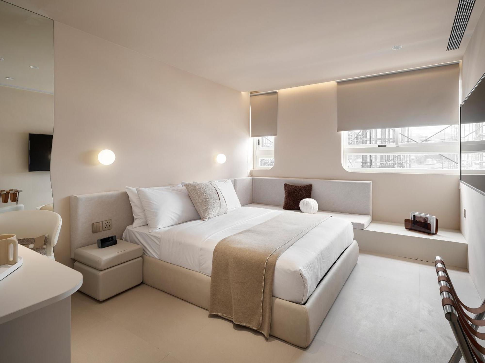 Lore Hotel Taipei Exterior photo